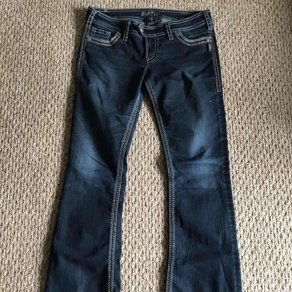 Dark blue jeans